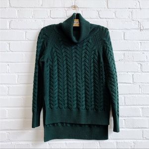 Wilfred emerald green 100% wool sweater size small cable knit